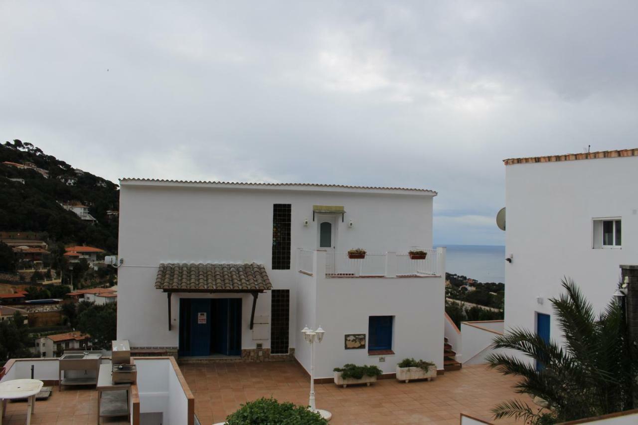 Lloret Apartments Льорет-де-Мар Экстерьер фото