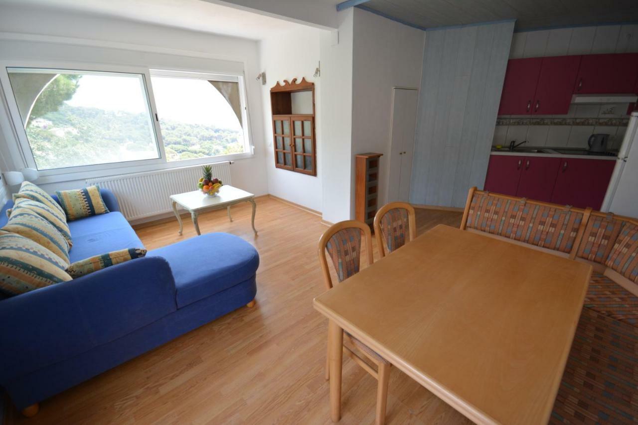 Lloret Apartments Льорет-де-Мар Экстерьер фото