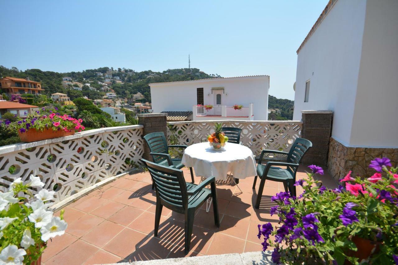 Lloret Apartments Льорет-де-Мар Экстерьер фото